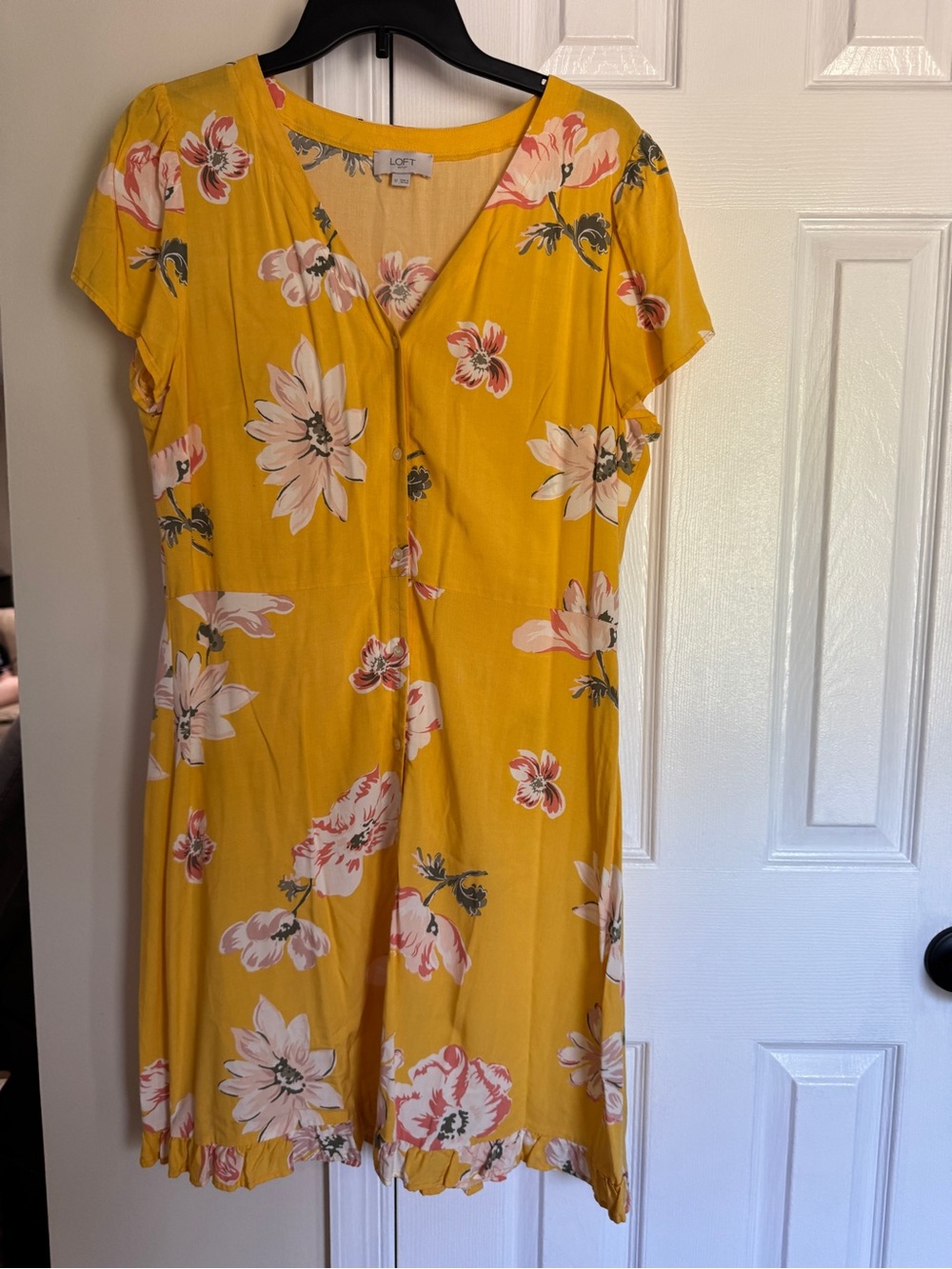 LOFT Yellow Floral V-Neck Short Sleeve Dress Lightweight Size 12